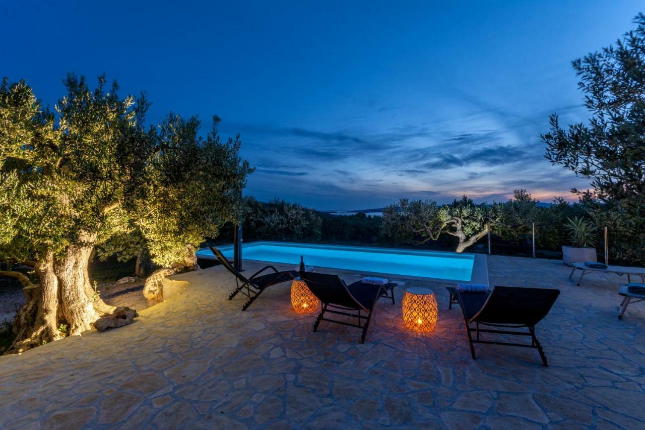 Holiday Home Kuća Sunca Sutivan Bagian luar foto